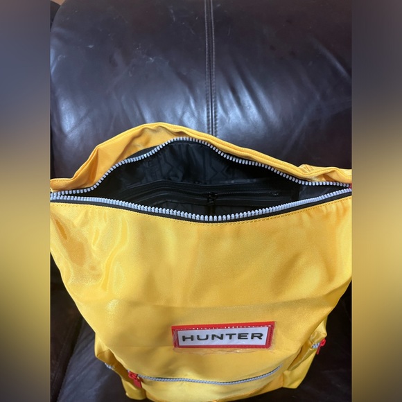 NEW Hunter Yellow Large Backpack Multi Pocket Bag - Picture 7 of 7